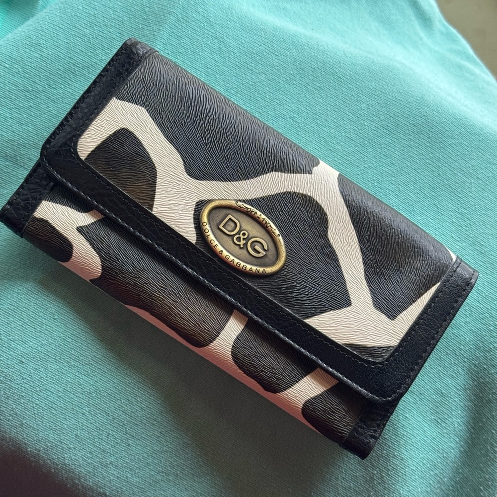 D&G Black and White Women's Wallet